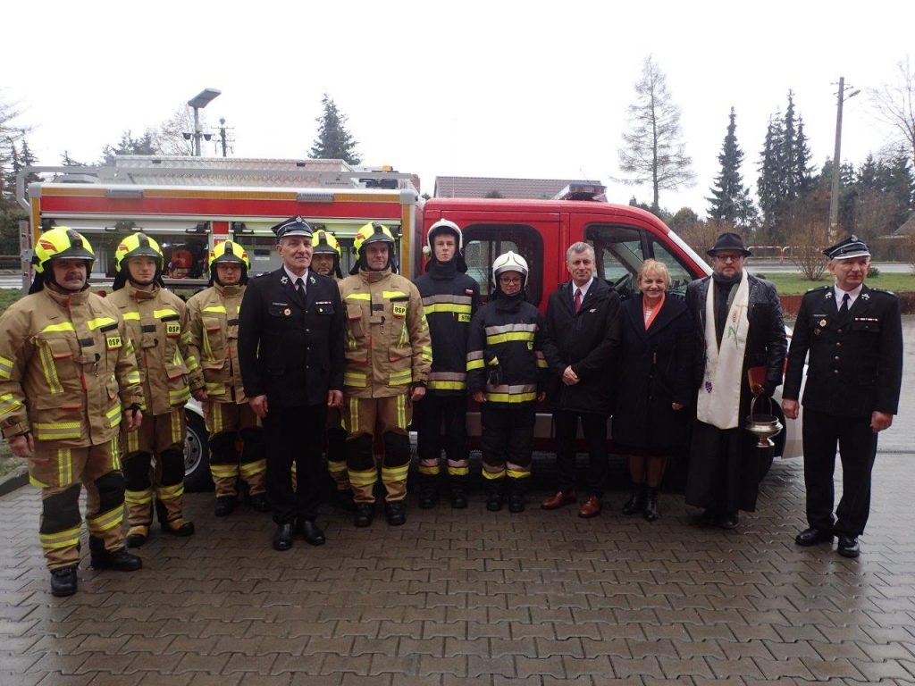 Swarzedzki OSP Kobylnica nowy woz 02