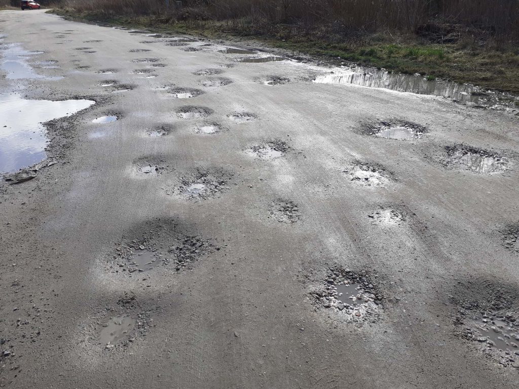 Swarzedzki rownanie drogi gruntowe 02
