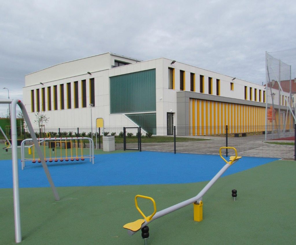 Rusza rekrutacja do przedszkoli i szkół 1 Swarzedzki remont SP2 01