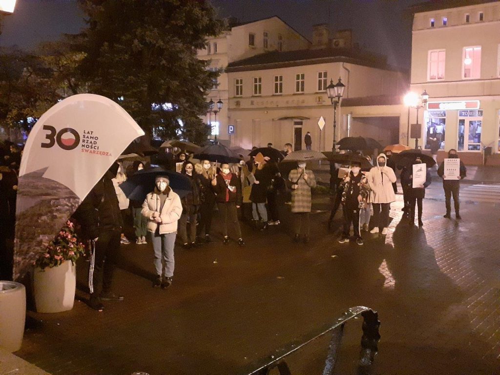 Swarzędz nadal protestuje! 2 Swarzedzki strajk kobiet 03