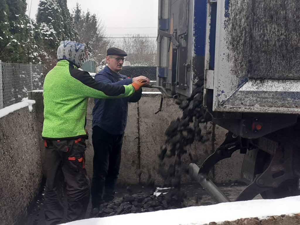 Ostatnie dni na odbiór zamówionego węgla! 1 Wegiel2