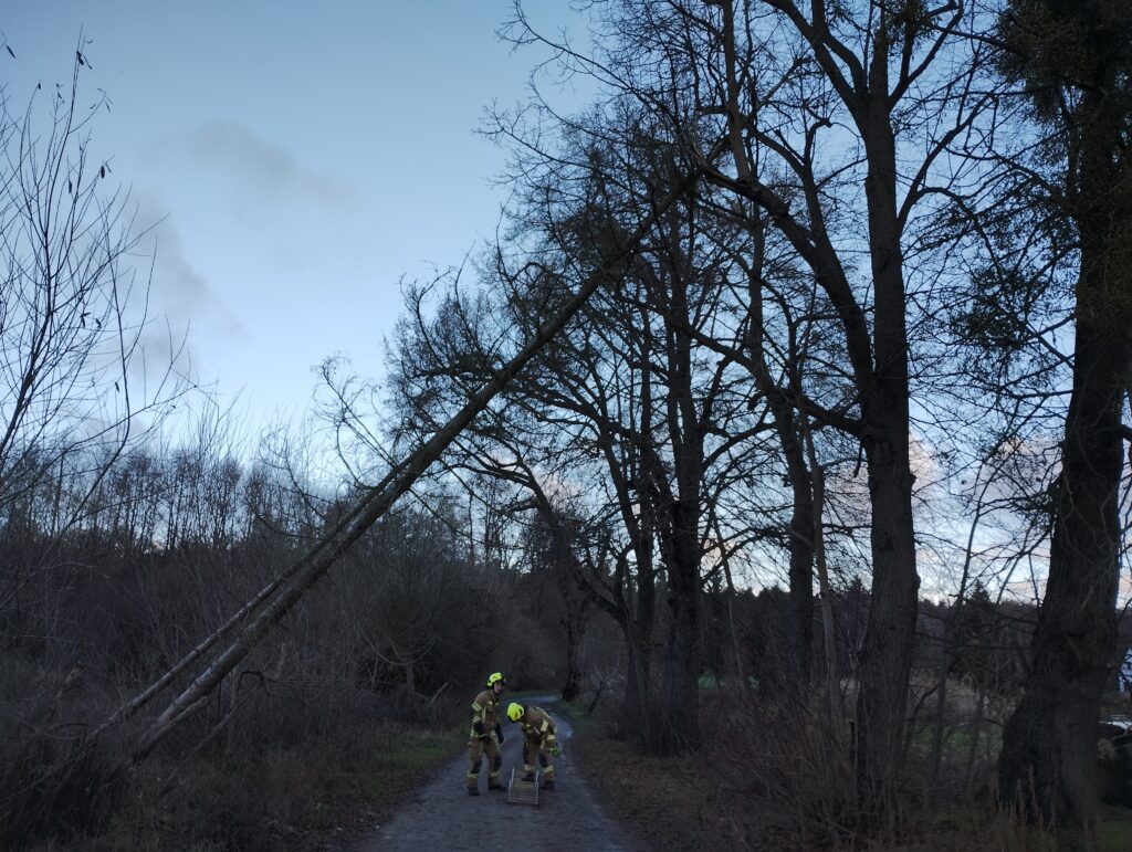 Powiało nad gminą 3 powialo foto 1
