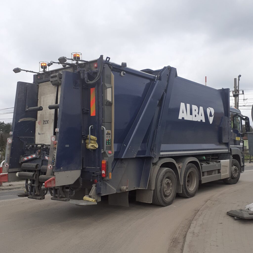 Swarzędz z ALBĄ na dłużej! 1 Smieci2
