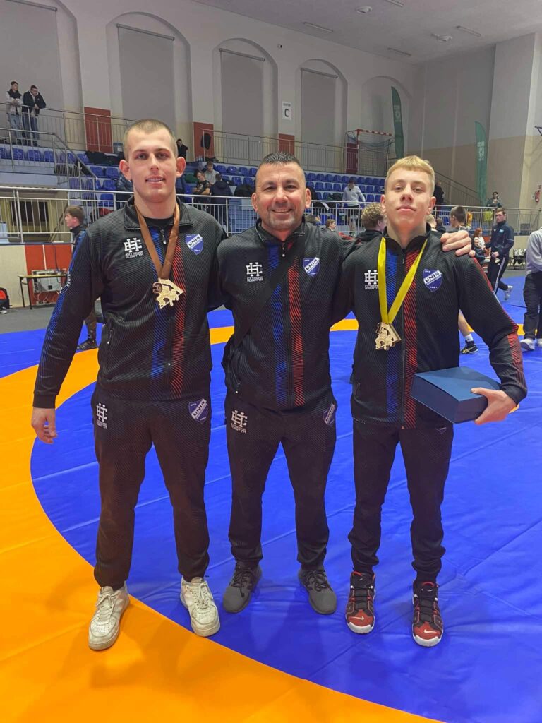 Sukcesy zapasnikow w Pucharze 2