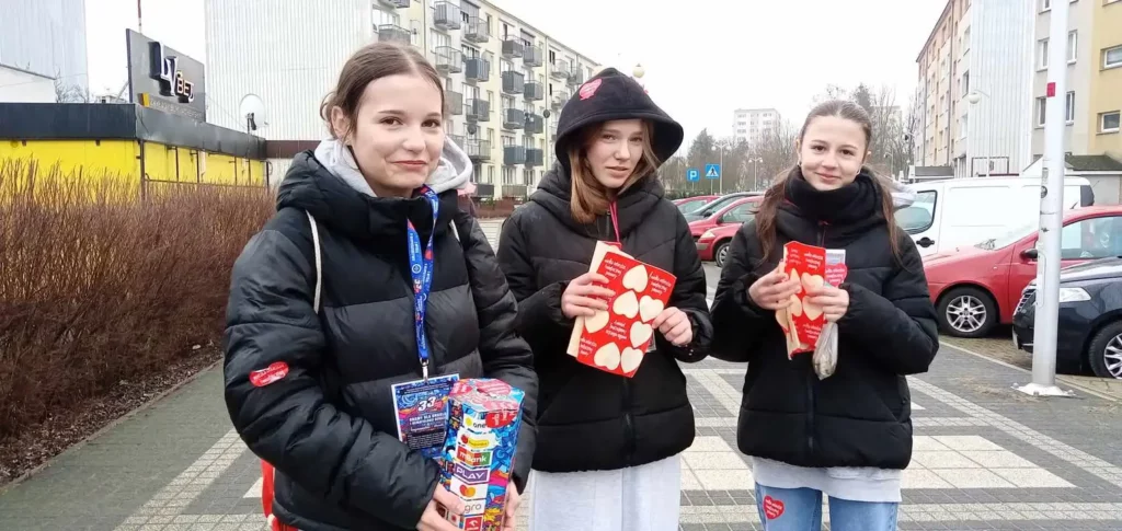 Swarzędz zebrał ponad 374,7 tys. zł. I to nie koniec! 7 Swarzedz zebral foto 8 1920